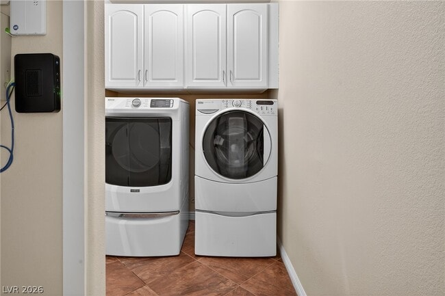 Building Photo - 9204 Gentle Cascade Ave