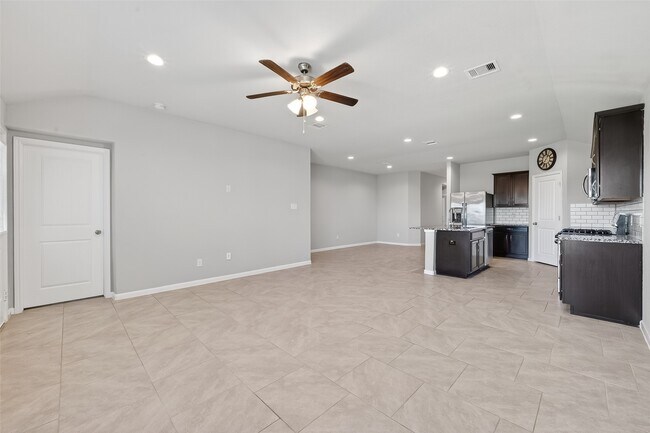 Building Photo - 3015 Lightles Manor Ct