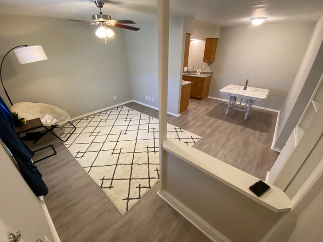 Building Photo - Casa Del Sol Apartments