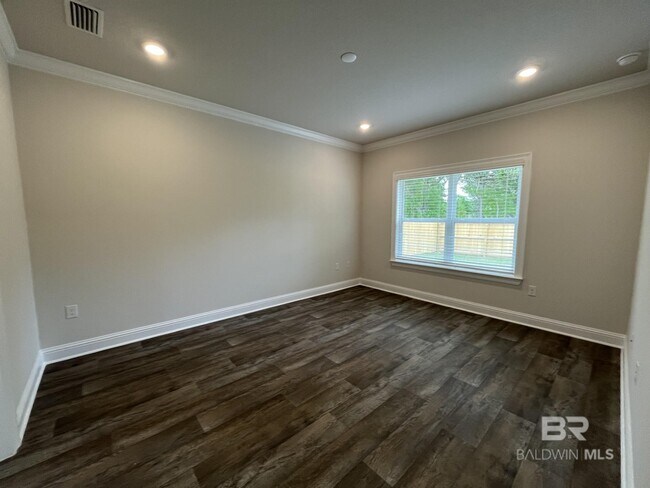 Building Photo - 14836 Dayton Cir