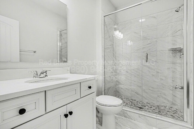 Building Photo - 4611 Tulle Dr