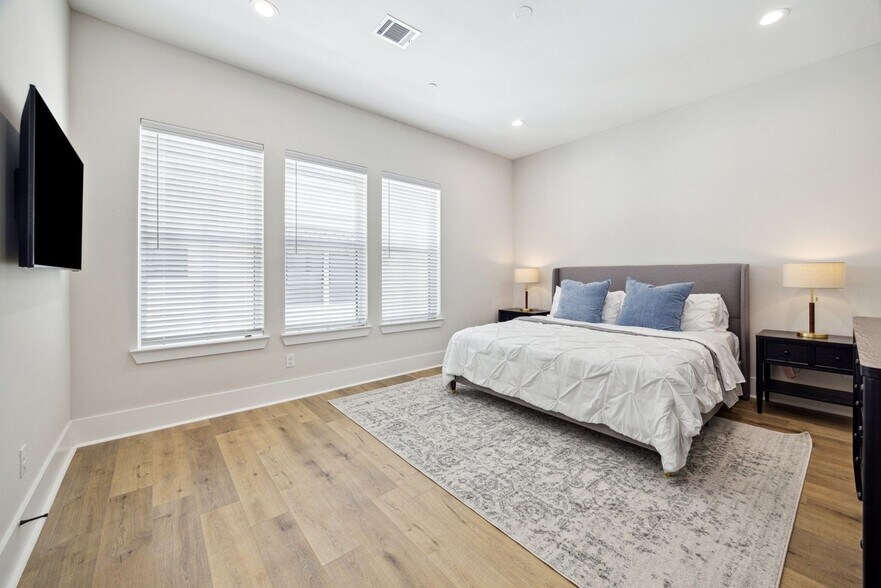 Building Photo - 1618 Ojeman Rd