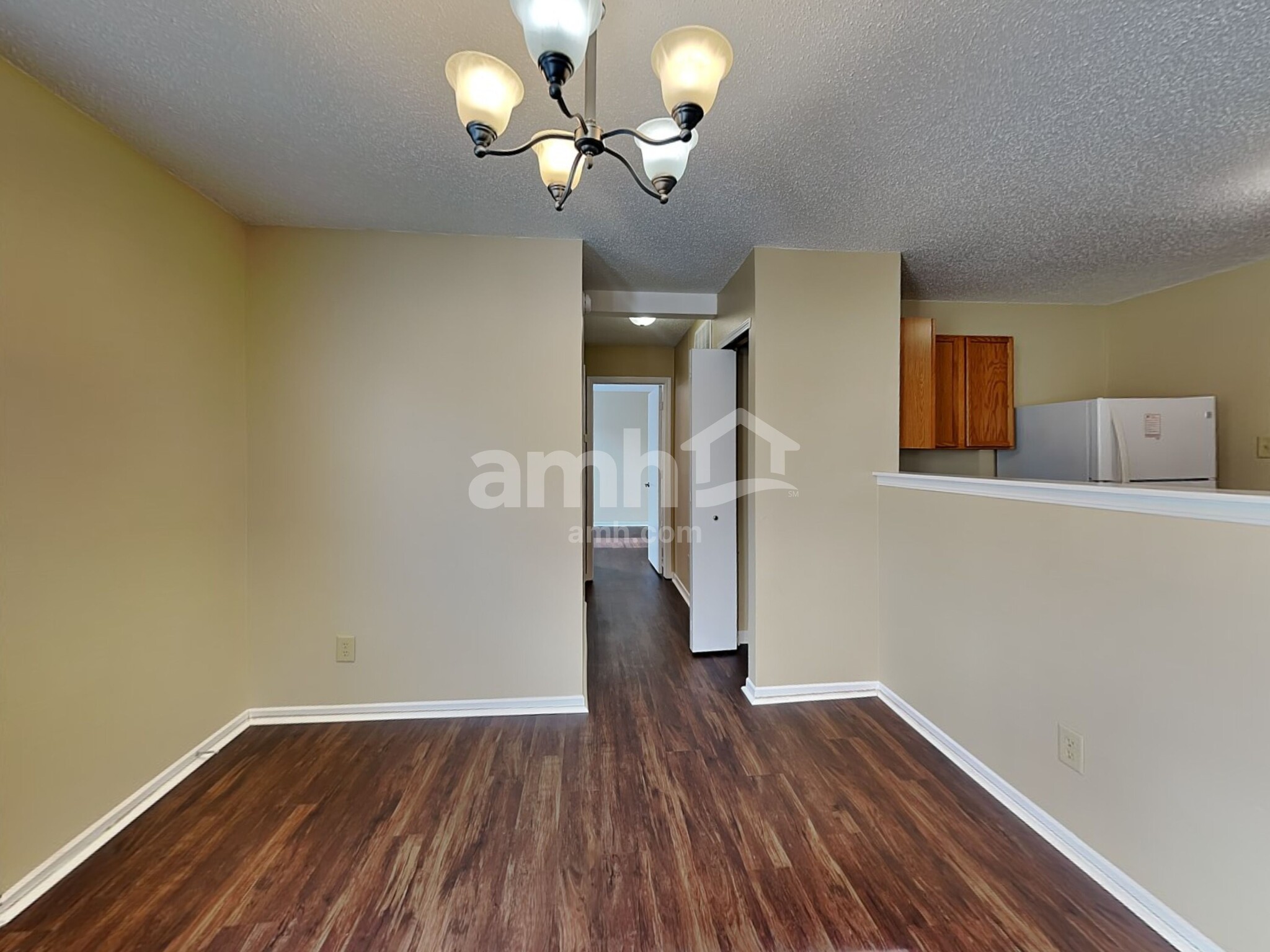 Building Photo - 906 Brookstone Dr
