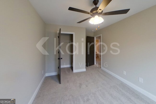 Building Photo - 157 Allentown Wy