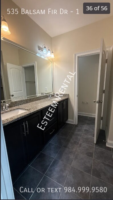 Building Photo - 535 Balsam Fir Dr