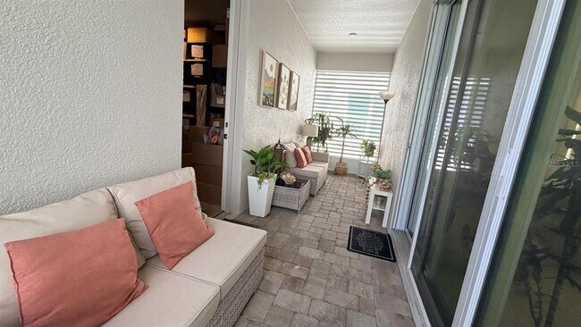 Building Photo - 1978 Education St