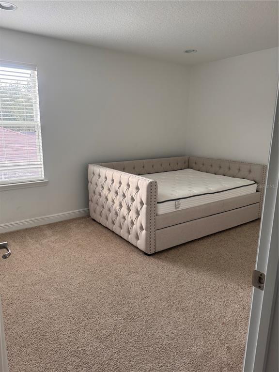 Building Photo - 11737 Verrazano Dr