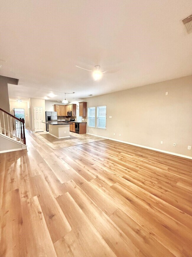 Building Photo - 107 W Spindle Tree Cir