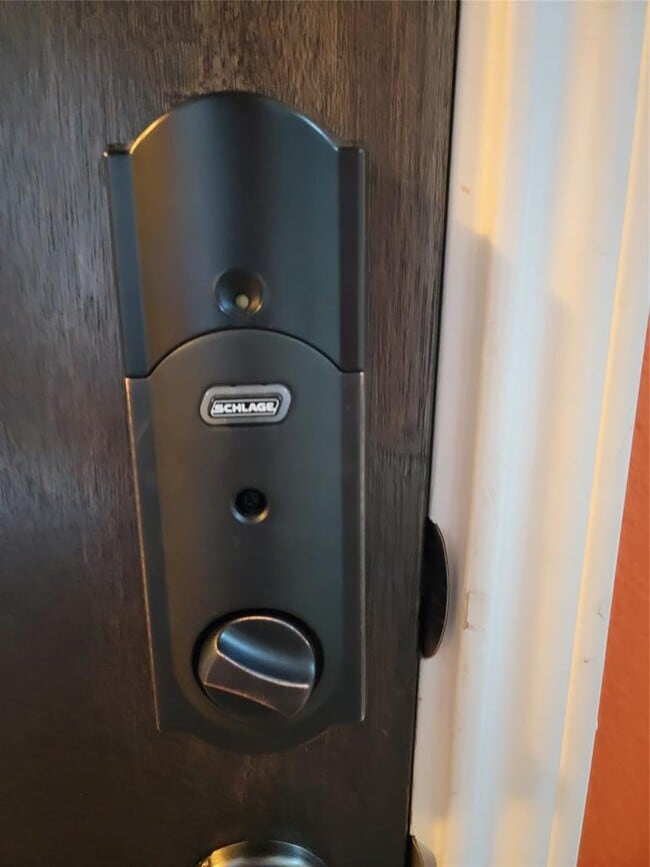 Building Photo - 108 Farola Cove