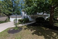 Building Photo - 33403 Cromwell Dr