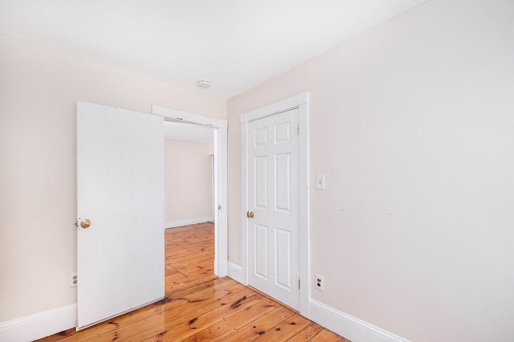 Building Photo - 14 Kilby St