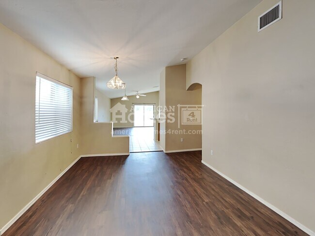 Building Photo - 6813 W Pebble Shore Court