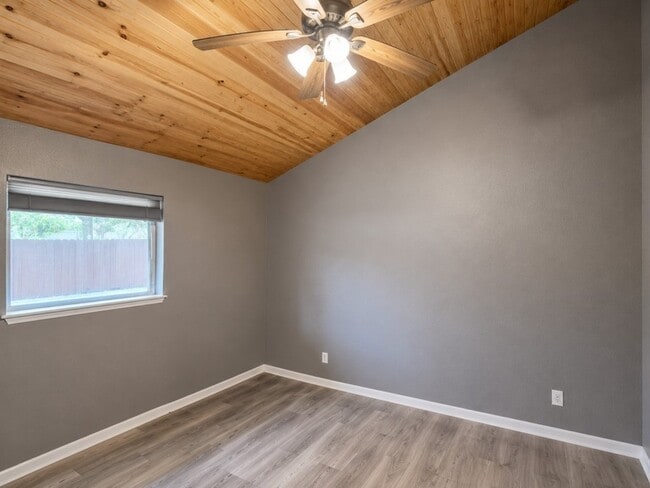 Building Photo - 5114 Enchanted Timbers Dr