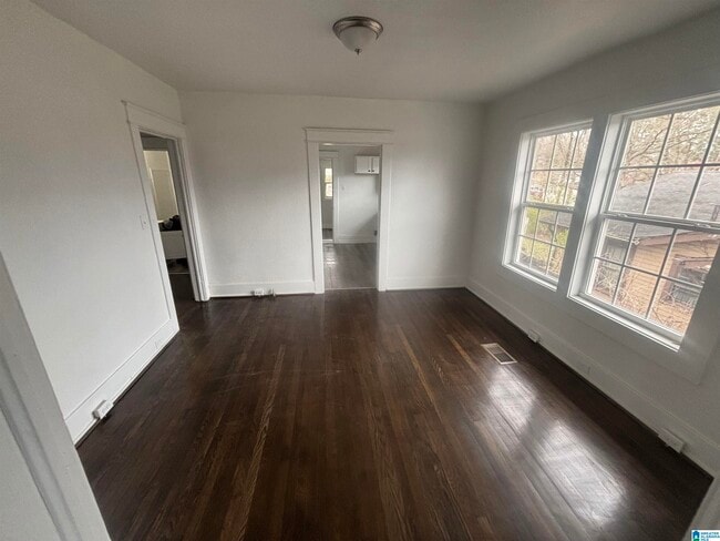 Building Photo - 1619 27th St W