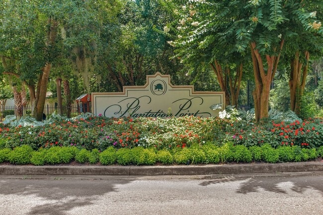 Building Photo - Lovely First Floor Condo at Plantation Point