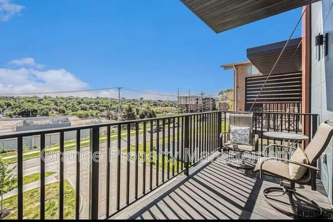 Building Photo - 630 N 46th St