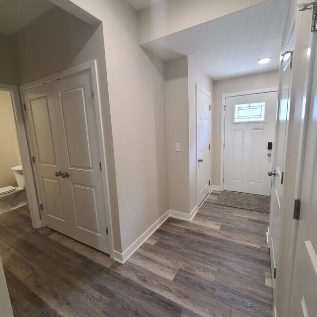 Building Photo - 1357 Lofton Way