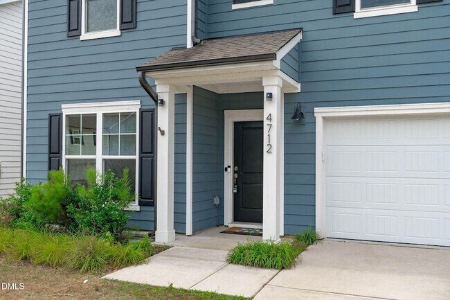 Building Photo - 4712 Winnipesaukee Ln