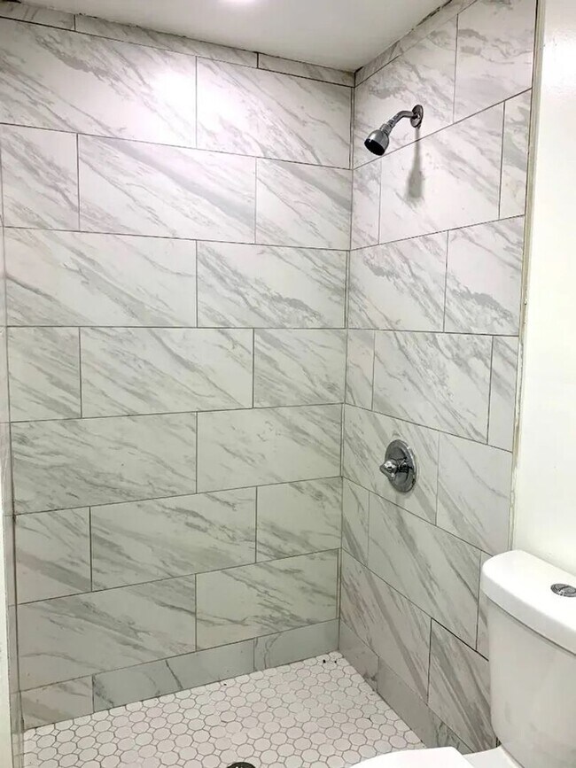 Building Photo - Beautifully Renovated Apartment in Cortlandt Manor