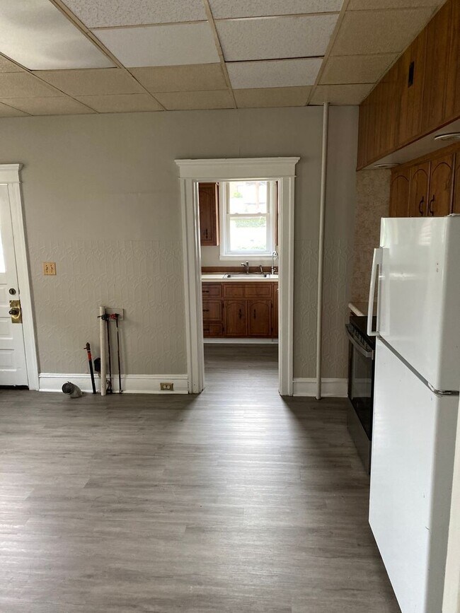 Building Photo - 1125 Pittston Ave