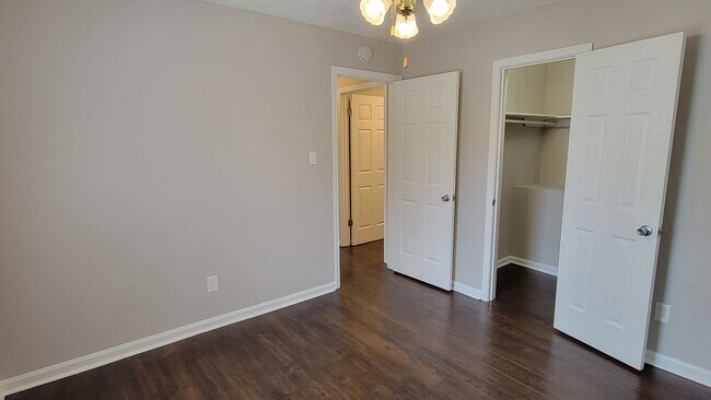 Building Photo - Northmeade Woods Subdivision