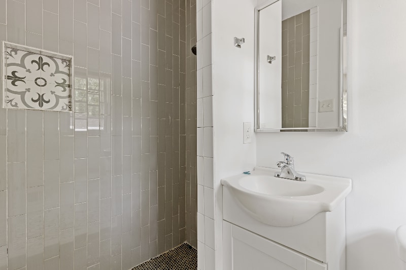 Building Photo - 1982 Rena Cir SW