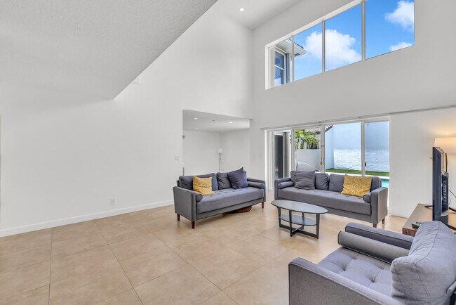 Building Photo - 10694 Wheelhouse Cir