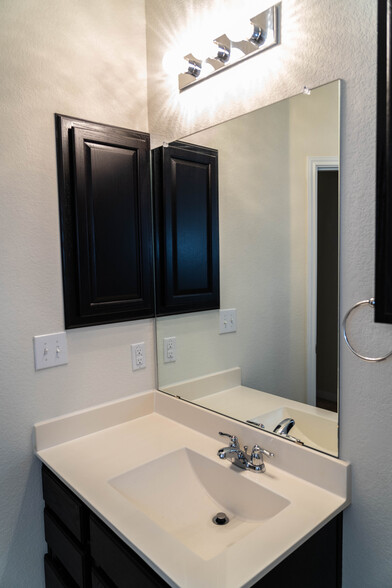 Building Photo - 13700 Sage Grouse Dr