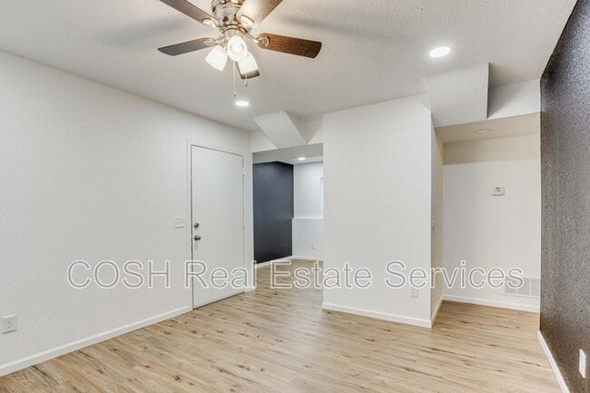 Building Photo - 307 S Seneca St