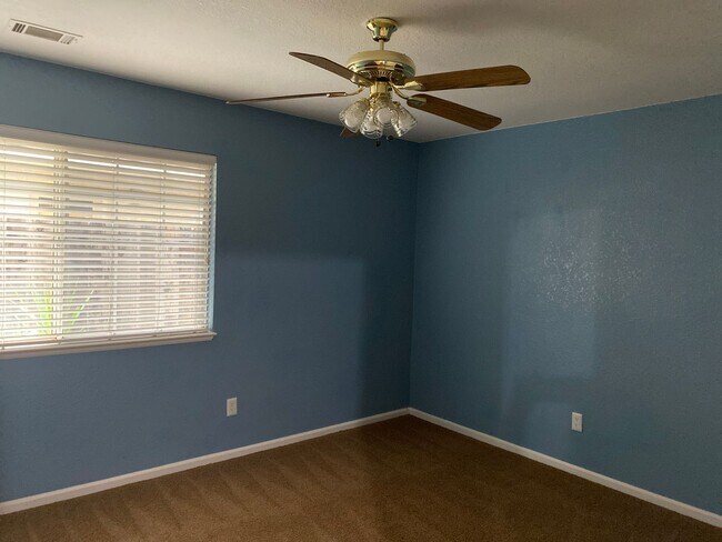 Building Photo - Coming Soon!