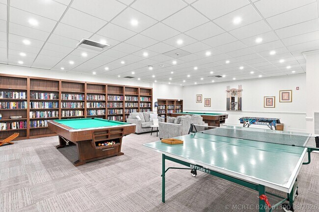 Building Photo - 2121 N Ocean Blvd