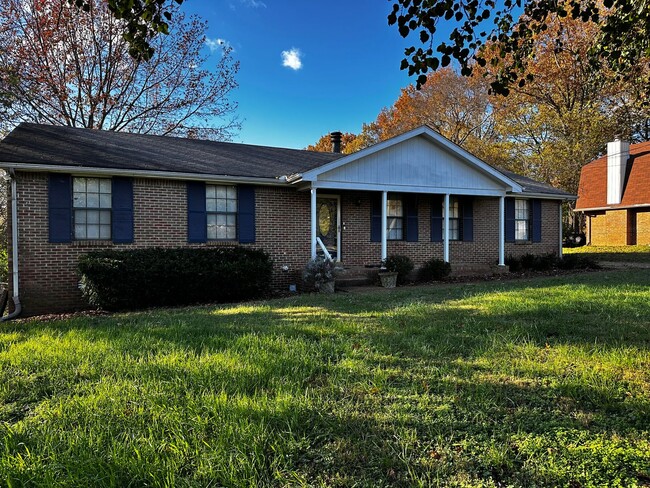 Primary Photo - Nolensville Ranch House