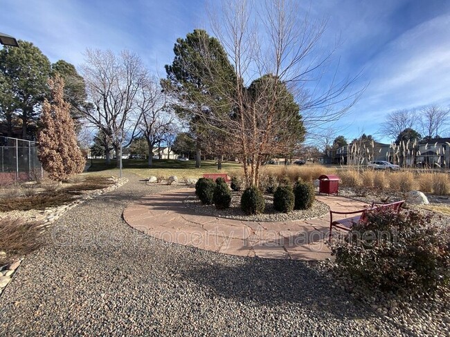 Building Photo - 12430 E Pacific Cir