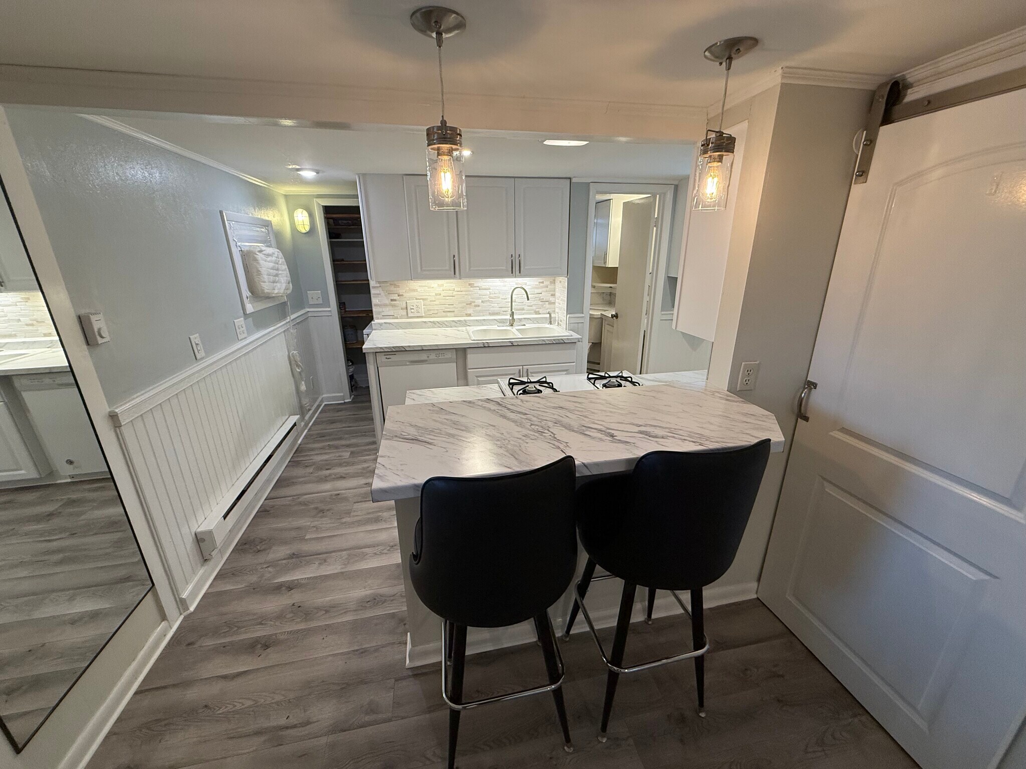 Building Photo - 202 S Catherine St