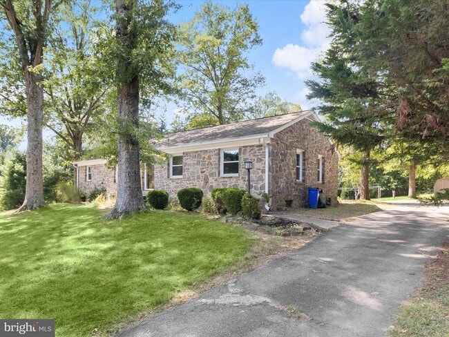 Building Photo - 3116 Bethany Ln