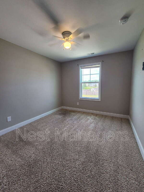 Building Photo - 3846 Standardbred Dr
