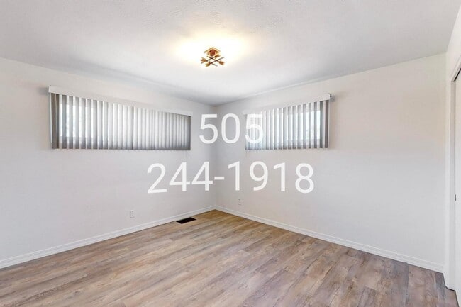 Building Photo - 1601 Georgia St NE