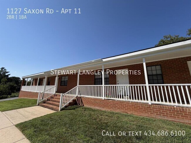 Building Photo - 1127 Saxon Rd