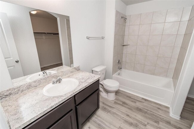 Building Photo - 24314 Treviso Gardens Dr