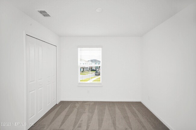 Building Photo - 348 Rosemont Dr