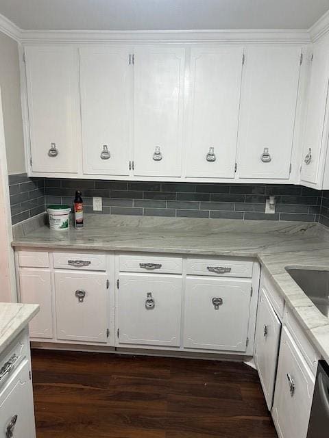 Building Photo - 5425 S Norden Dr