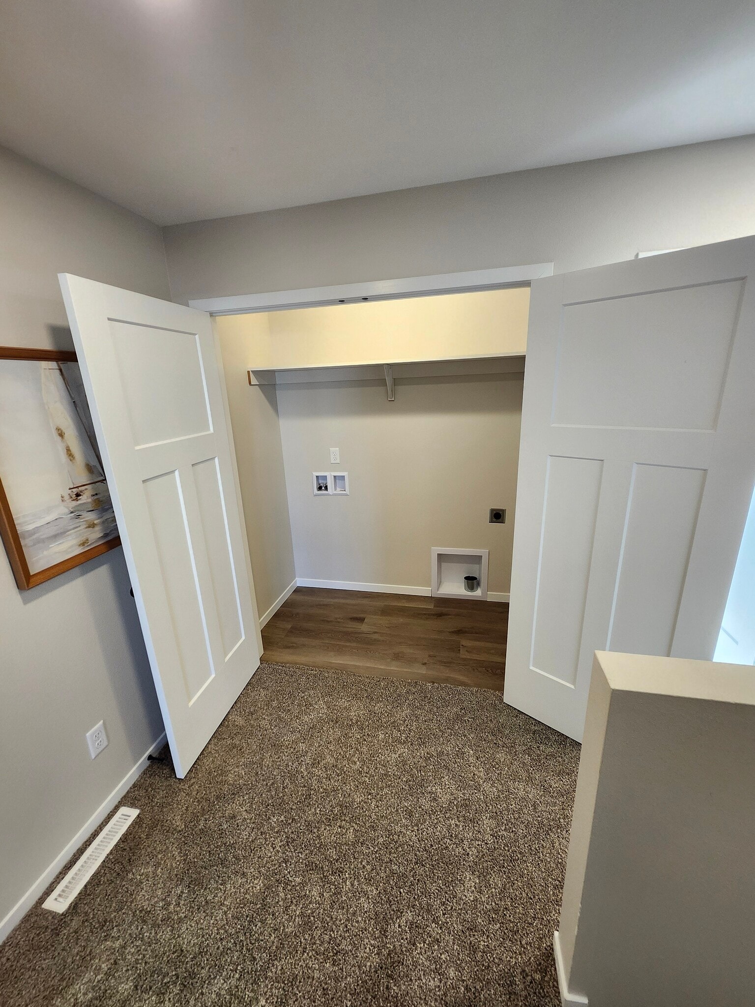 Laundry space directly off the upstairs landing (washer/dryer not pictured but provided) - 5318 Welder Ave