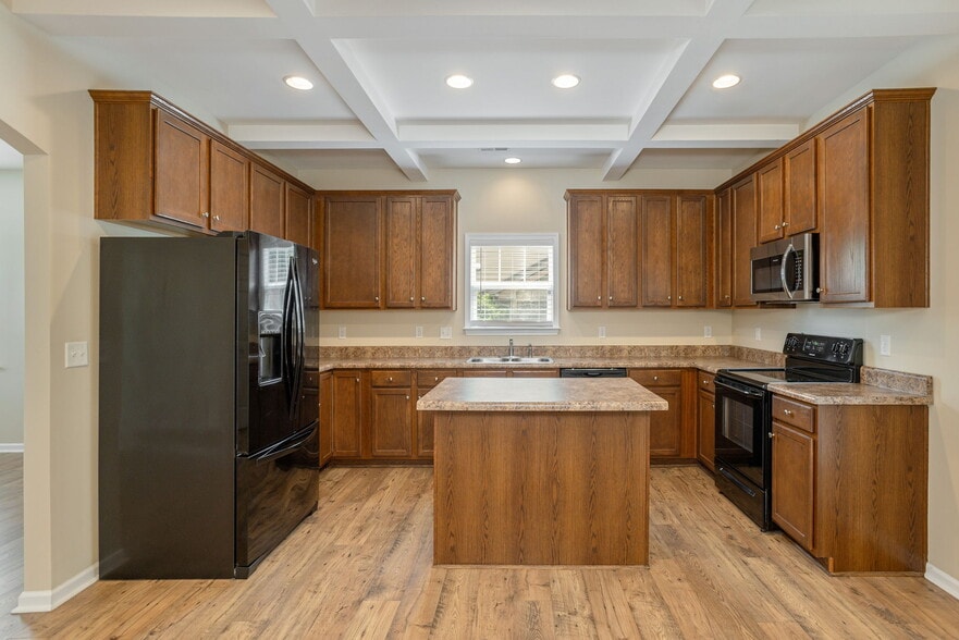 Building Photo - 35 Foxtail Ct