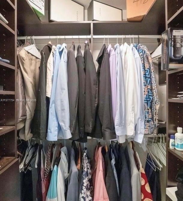 Building Photo - 1830 Radius Dr