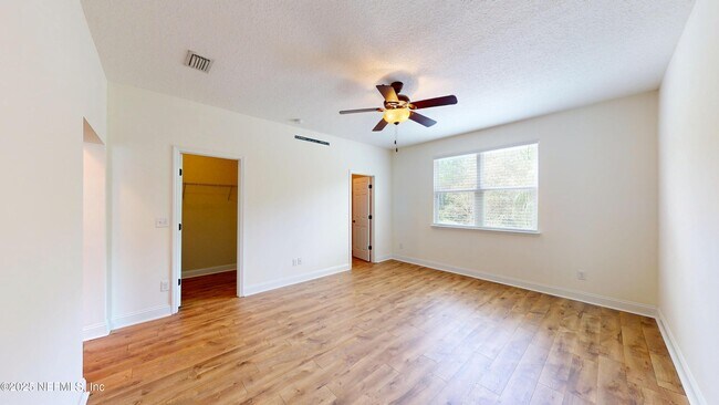 Building Photo - 415 Fever Hammock Dr