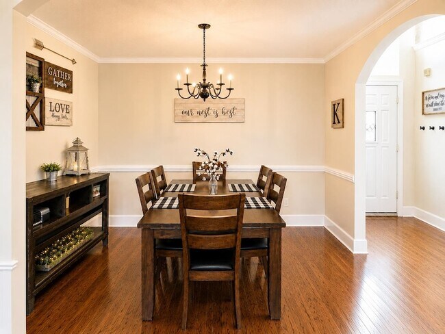 Building Photo - 11652 Belle Manor Dr