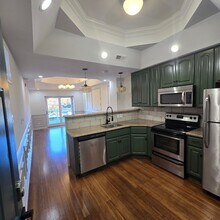 Building Photo - Make this your home today! Come rent with ...