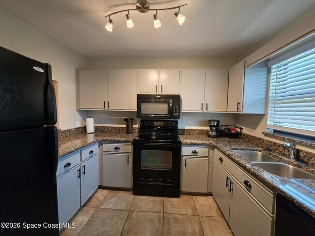 Building Photo - 3799 S Banana River Blvd