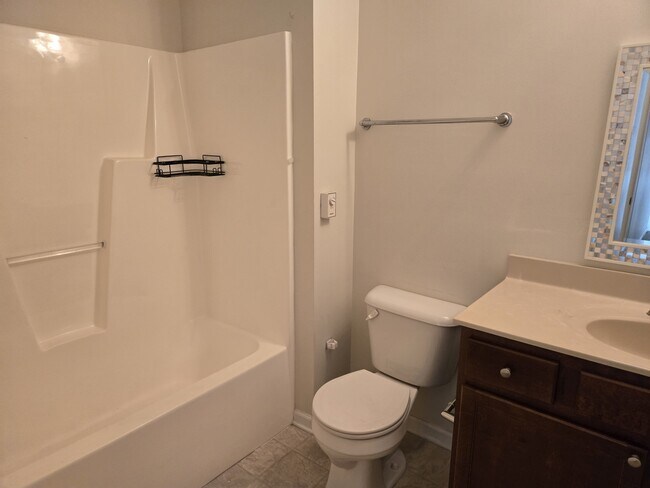 Building Photo - 2424 Chancery Ln