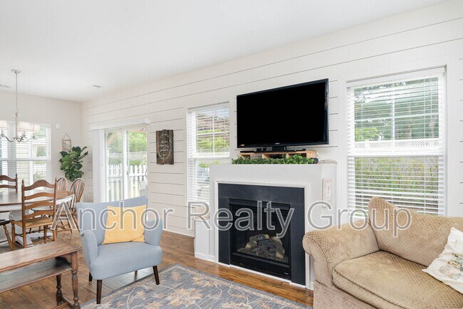 Building Photo - 5025 Shell Cove Ln